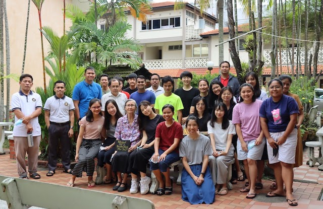 Mrs Tow & Students 240222